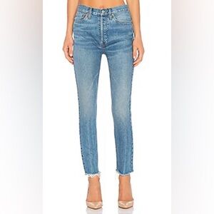 RE/DONE High Rise Ankle Crop Jeans in Vain (Medium Wash)
